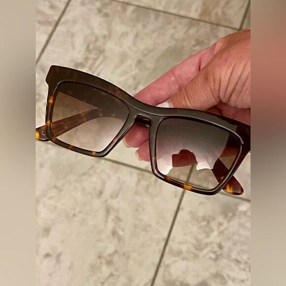 Ellery Square Gradient Sunglasses NIB - Picture 2 of 6